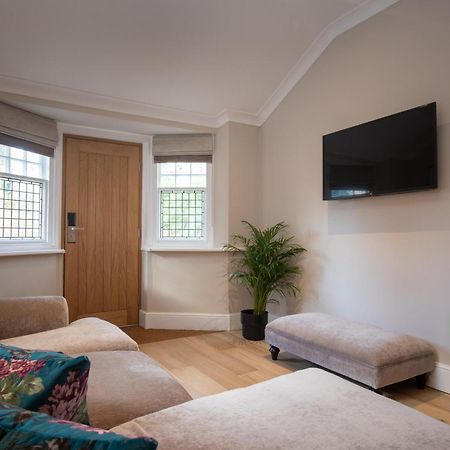 Rowton Hall Hotel And Spa Chester Dış mekan fotoğraf