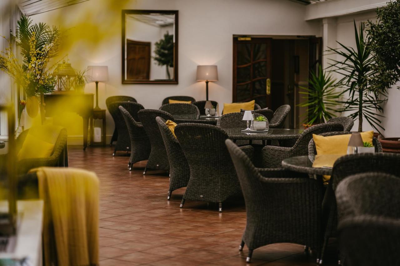 Rowton Hall Hotel And Spa Chester Dış mekan fotoğraf