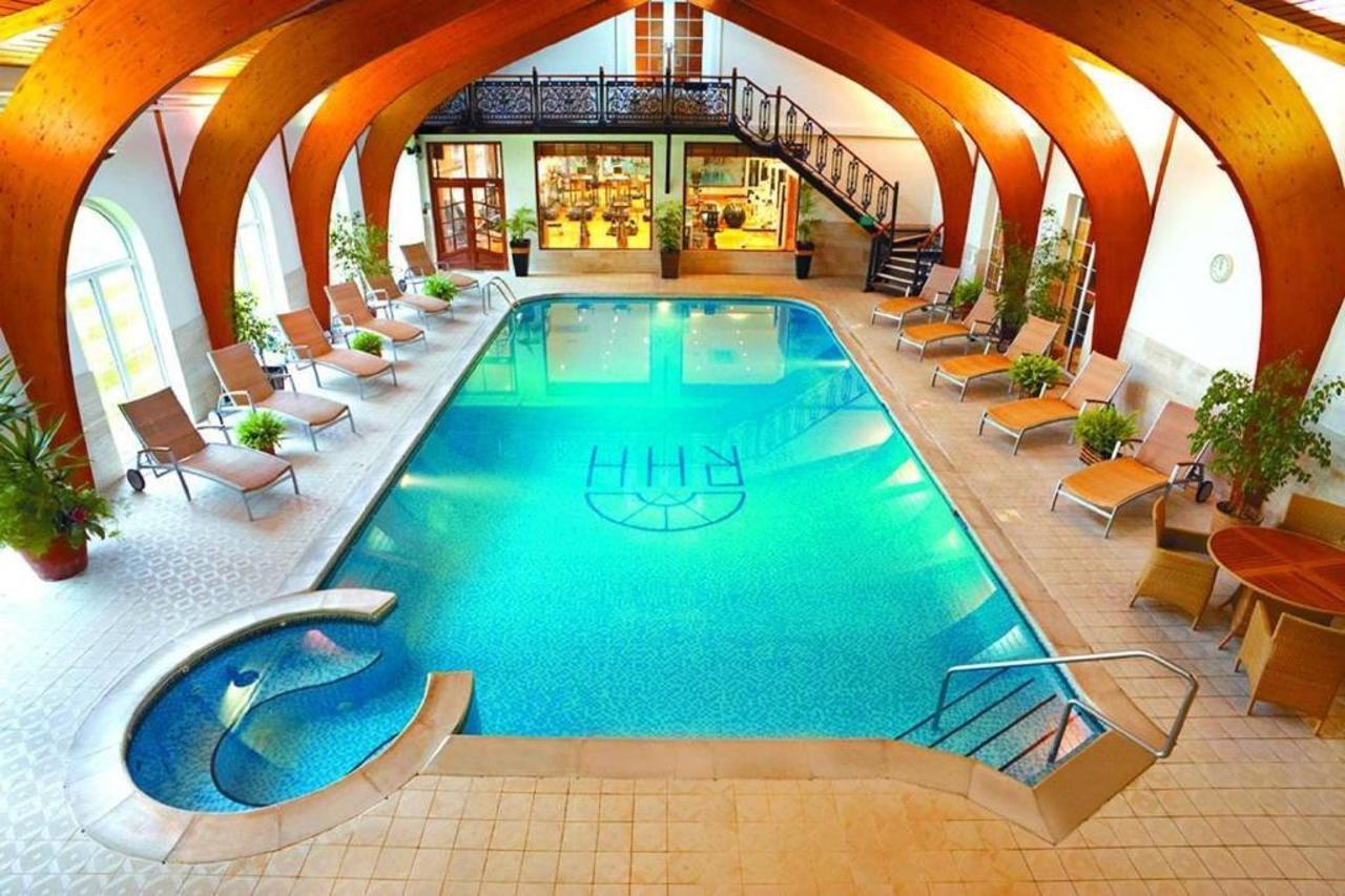 Rowton Hall Hotel And Spa Chester Konforlar fotoğraf