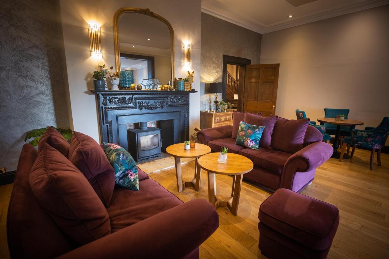Rowton Hall Hotel And Spa Chester Dış mekan fotoğraf