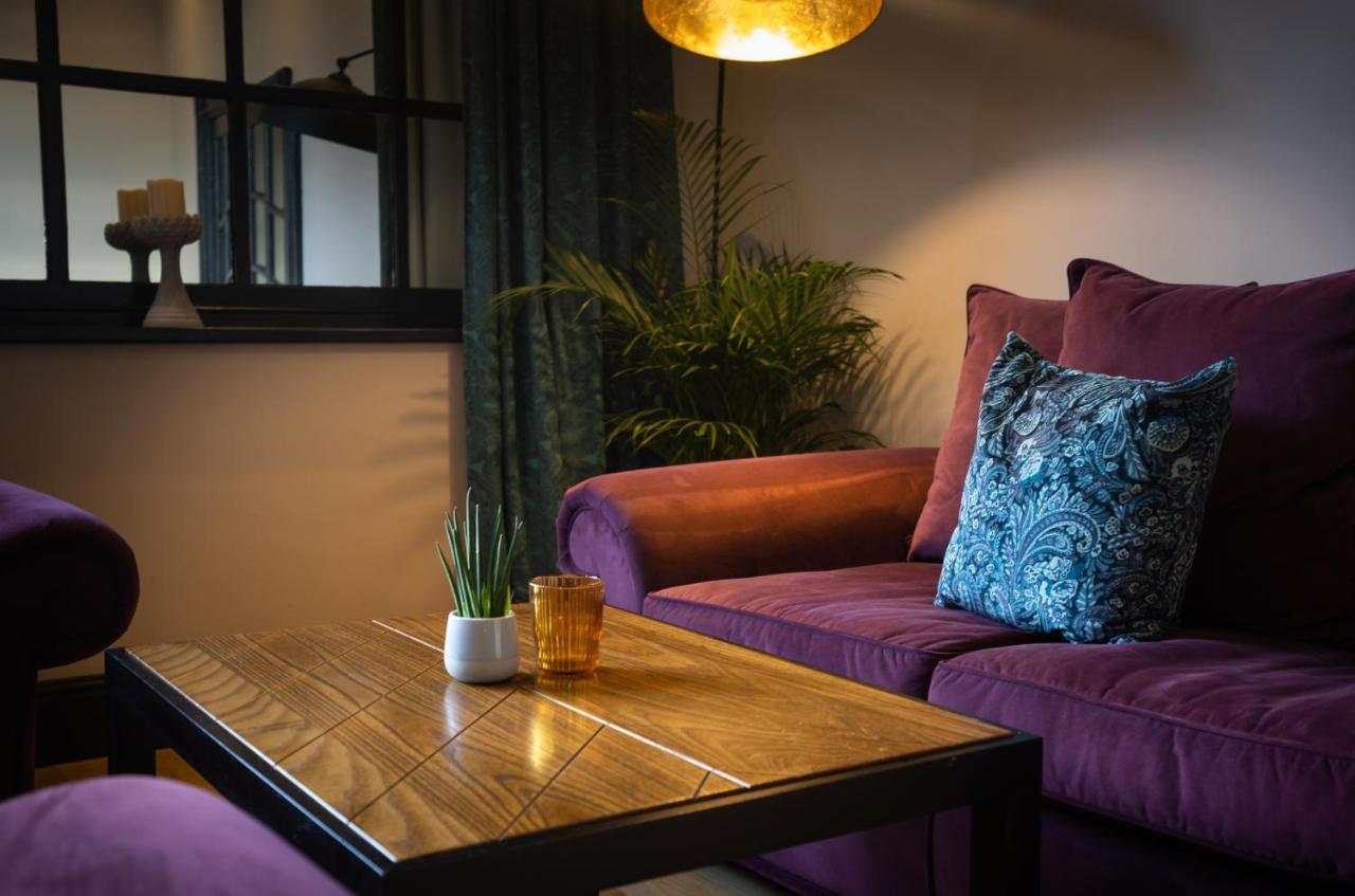 Rowton Hall Hotel And Spa Chester Dış mekan fotoğraf