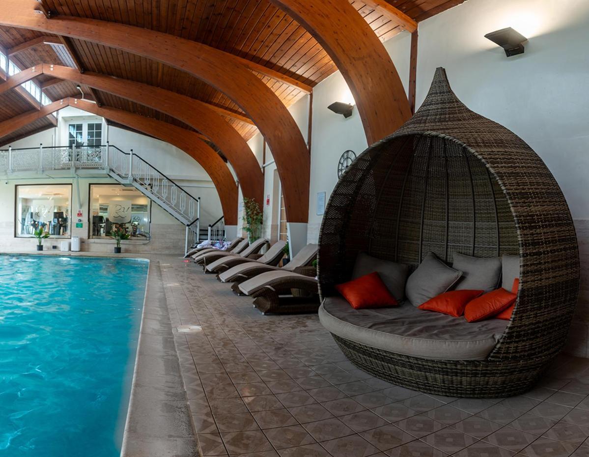 Rowton Hall Hotel And Spa Chester Dış mekan fotoğraf