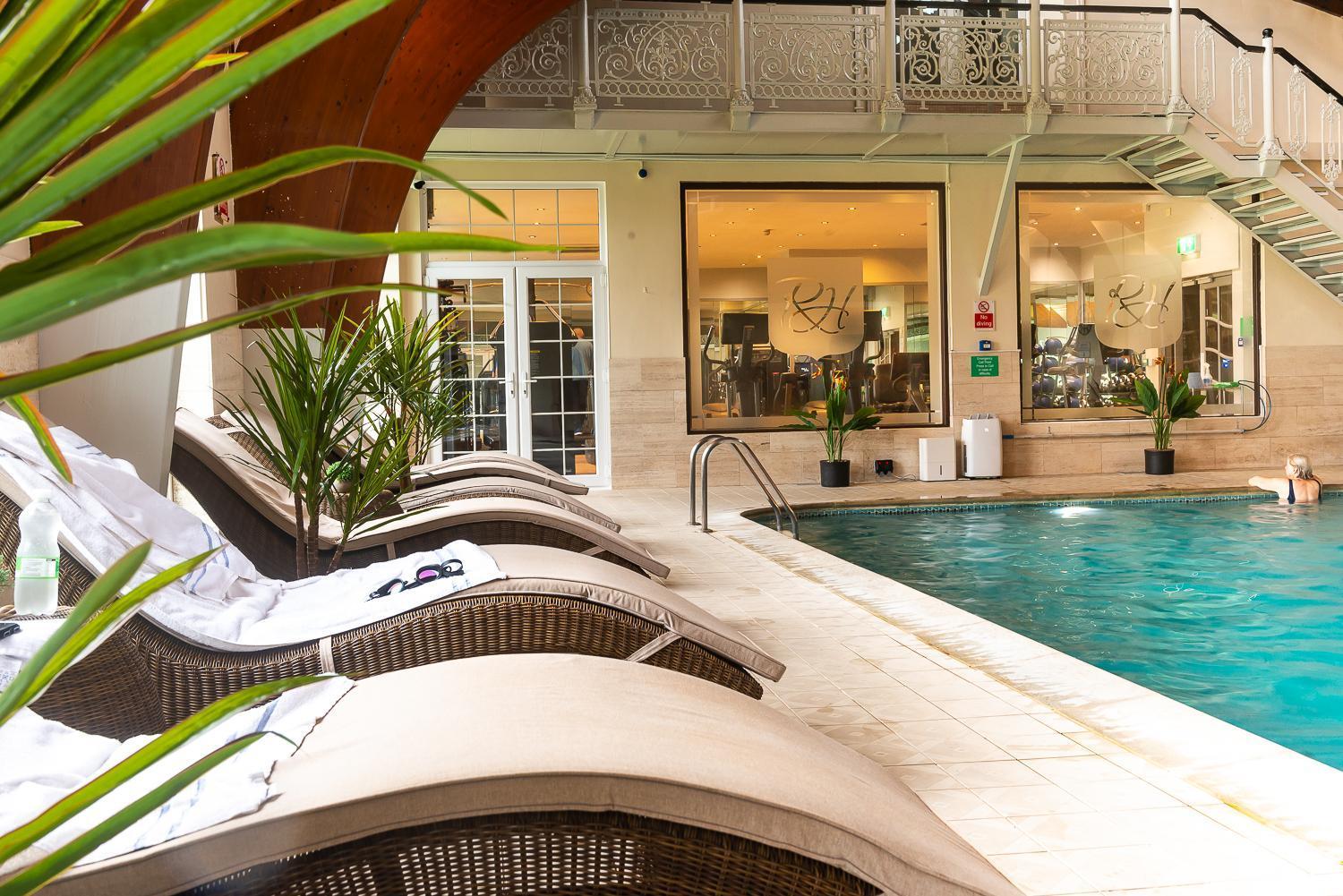 Rowton Hall Hotel And Spa Chester Dış mekan fotoğraf