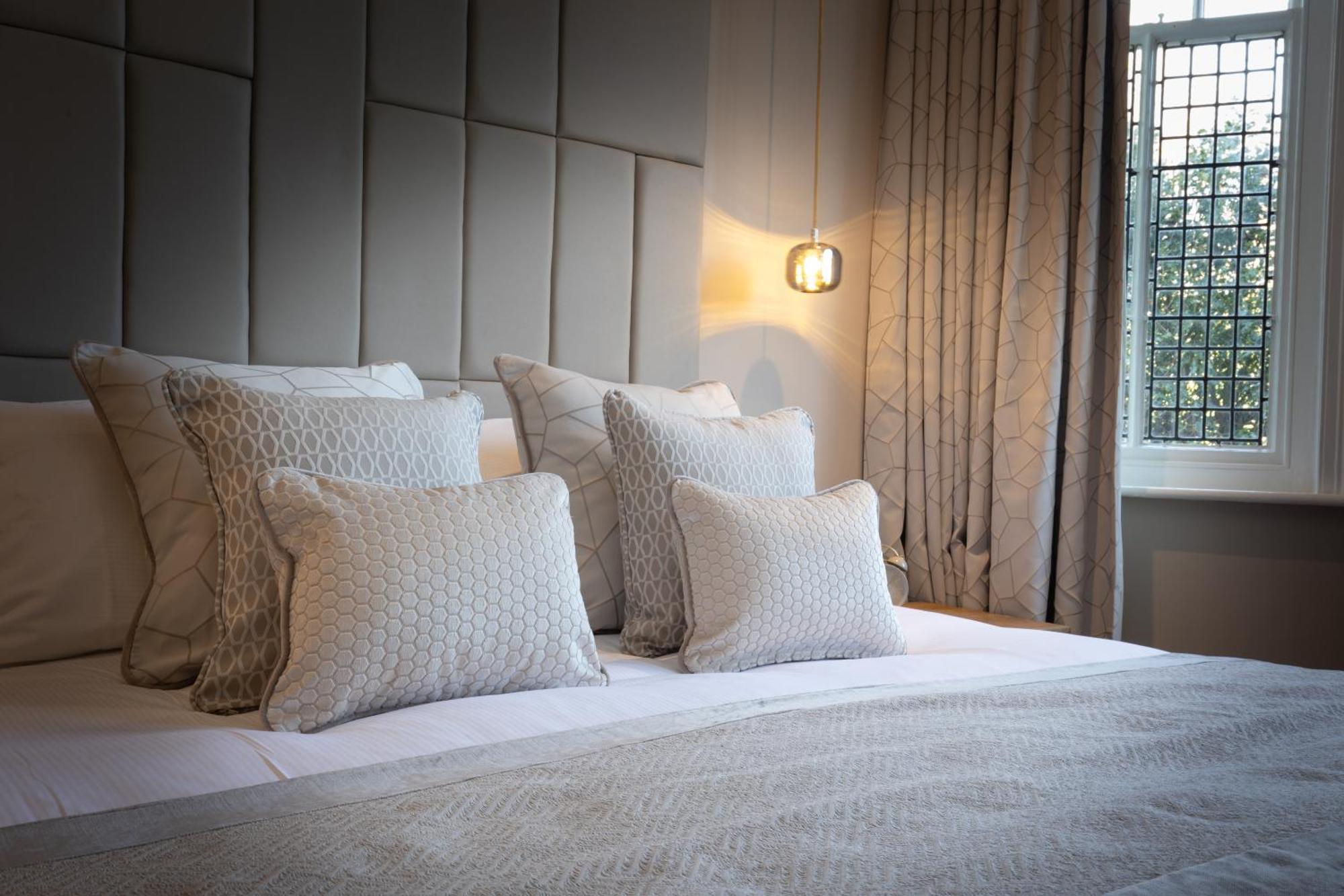 Rowton Hall Hotel And Spa Chester Dış mekan fotoğraf